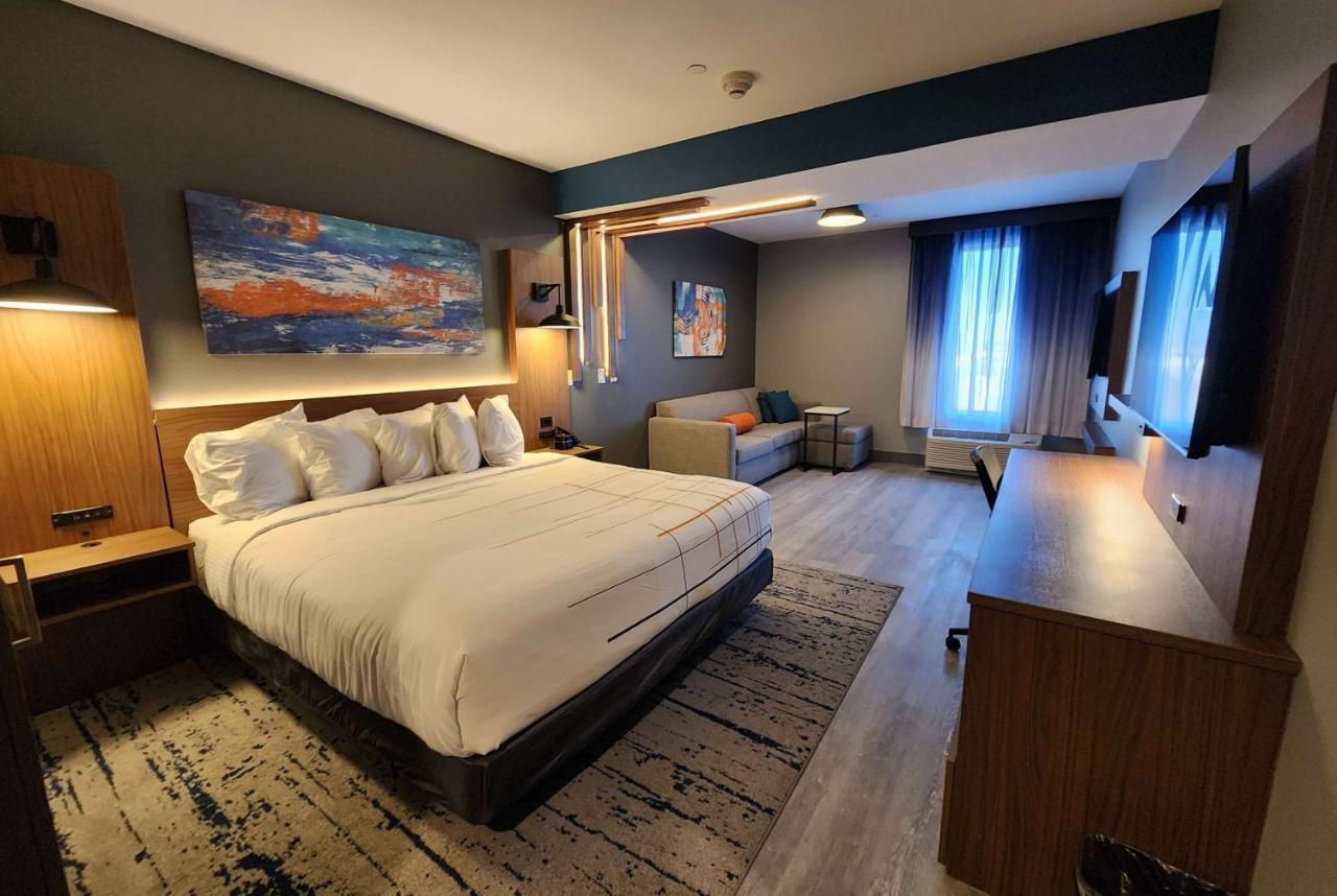 La Quinta Inn & Suites By Wyndham Del Rio Eksteriør bilde