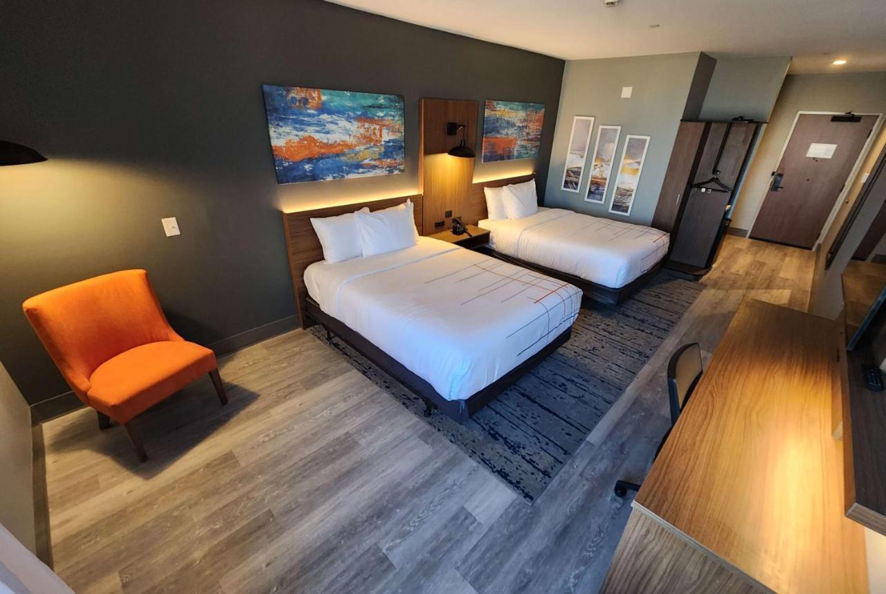 La Quinta Inn & Suites By Wyndham Del Rio Eksteriør bilde