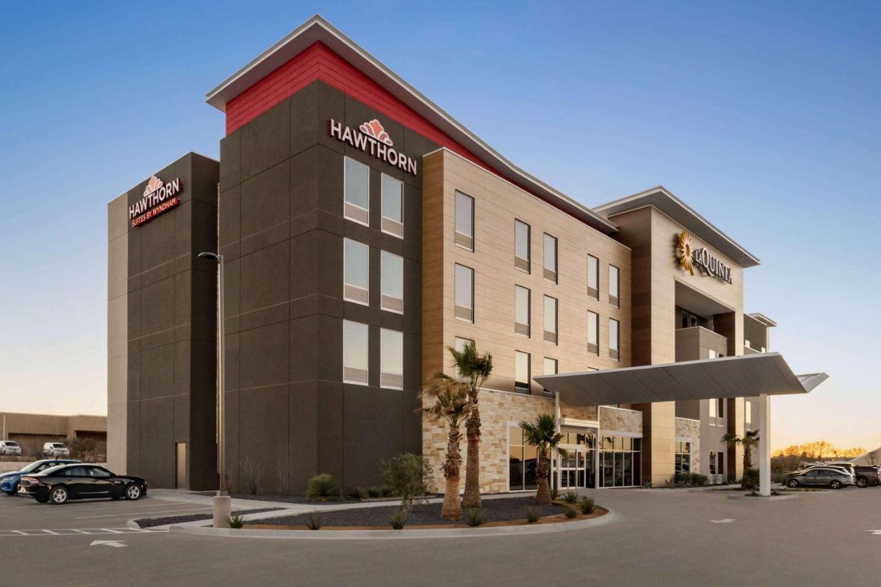 La Quinta Inn & Suites By Wyndham Del Rio Eksteriør bilde