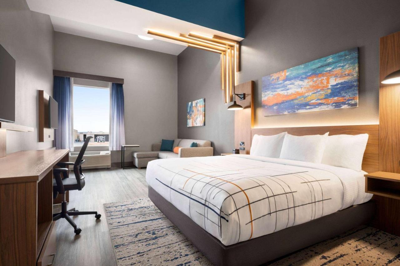 La Quinta Inn & Suites By Wyndham Del Rio Eksteriør bilde