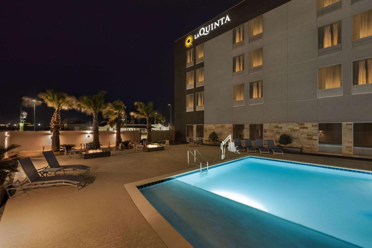 La Quinta Inn & Suites By Wyndham Del Rio Eksteriør bilde