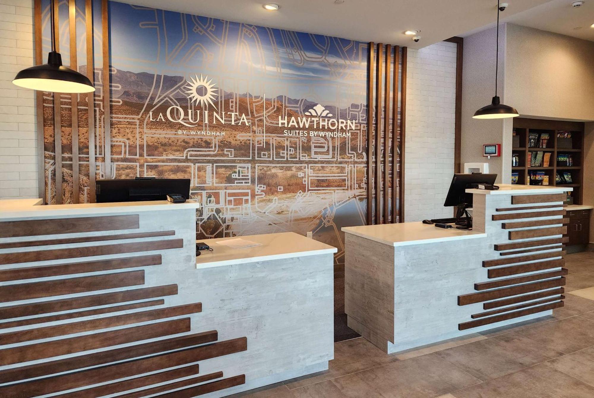 La Quinta Inn & Suites By Wyndham Del Rio Eksteriør bilde